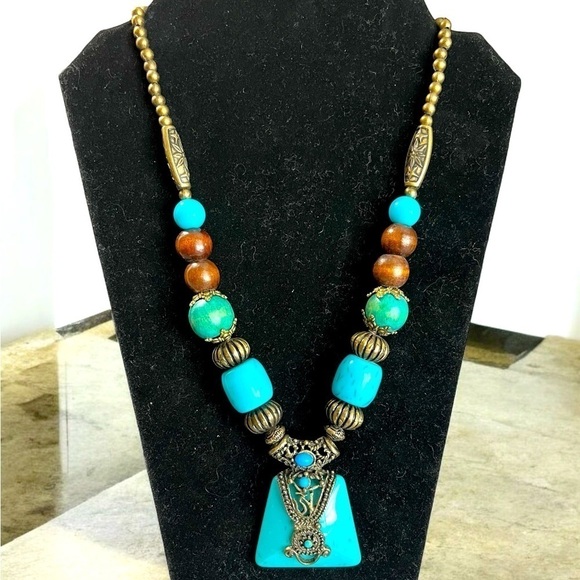 BOHEMIAN CHIC STYLE CHUNCKY BEADED NECKLACE - Picture 1 of 5
